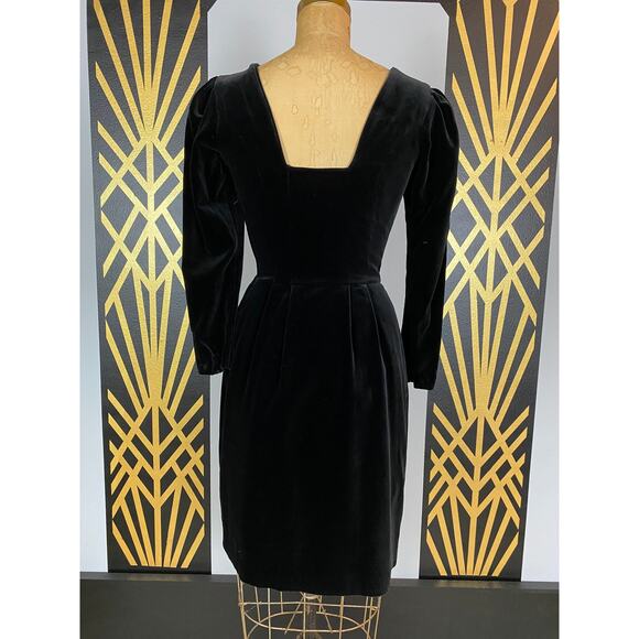 1980s black velvet embroidered Laura Ashley dress pleated puff shoulders 80s sm - Picture 9 of 10